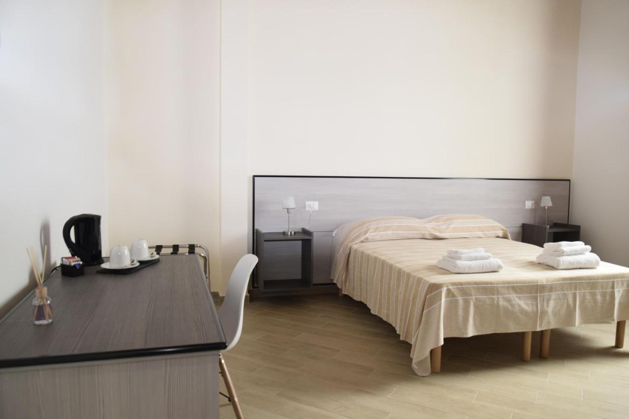 Hotel La Formica Civitavecchia Exteriér fotografie